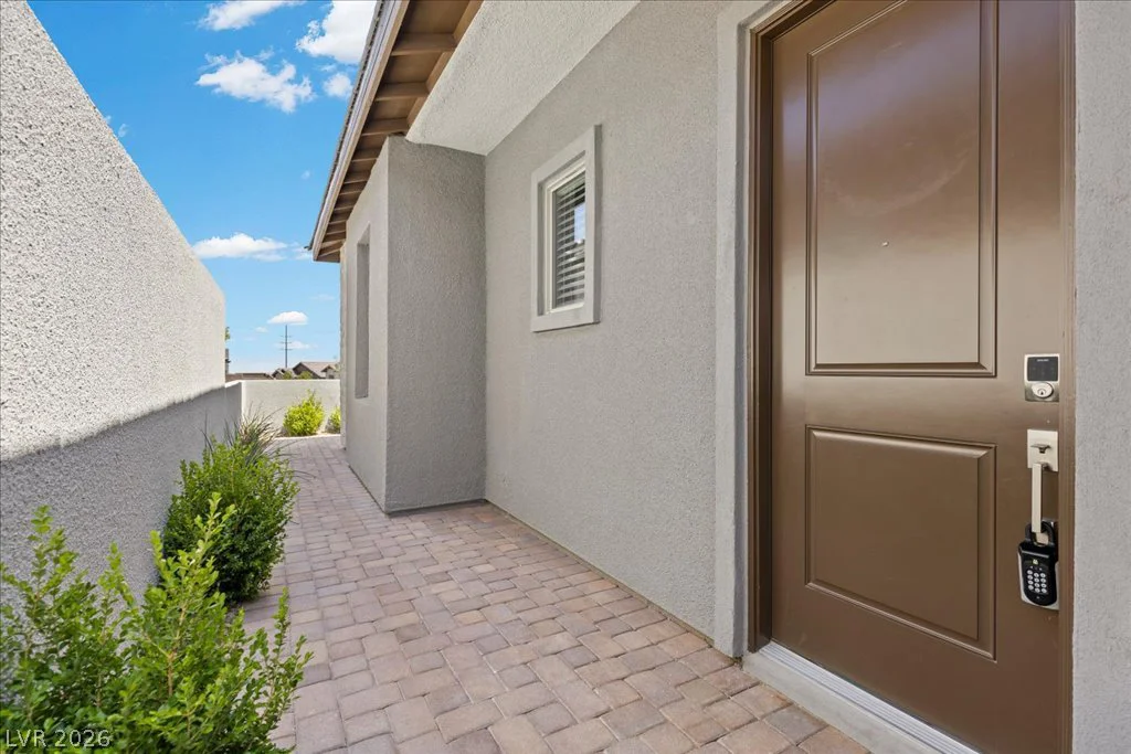 61 Agnew, Las Vegas, NV 89138