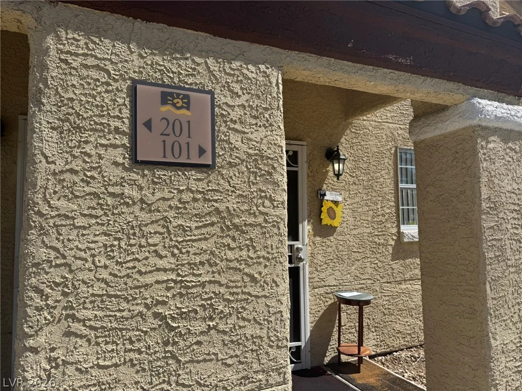 2801 Rainbow, Las Vegas, NV 89108