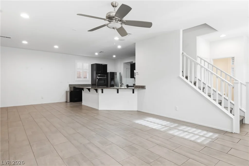 10639 Whiting, Las Vegas, NV 89166