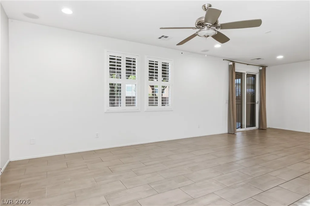 10639 Whiting, Las Vegas, NV 89166