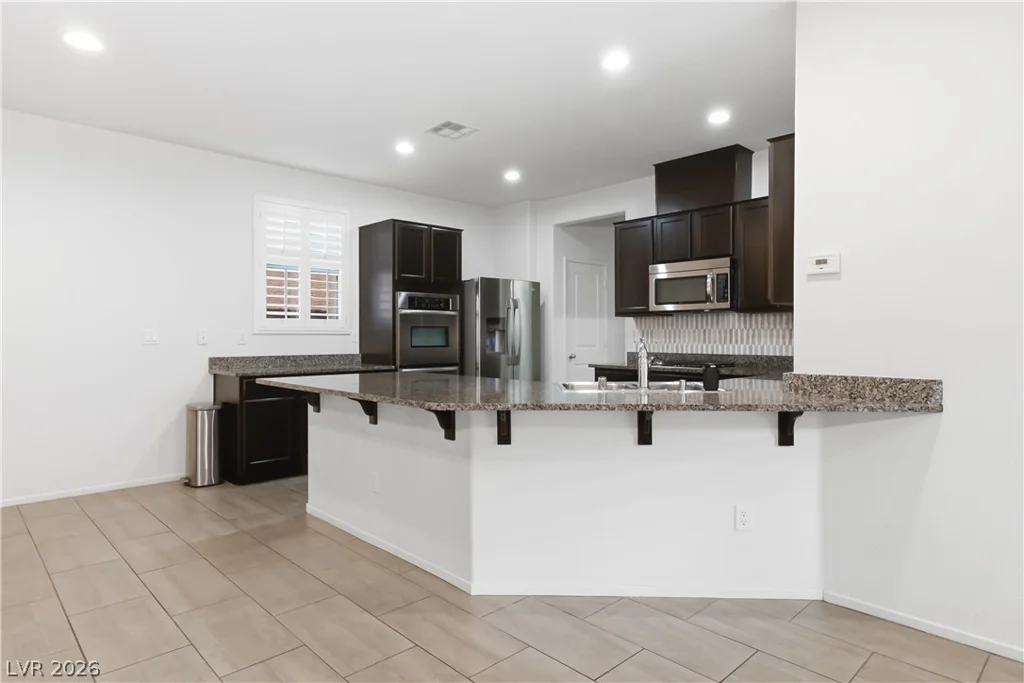 10639 Whiting, Las Vegas, NV 89166