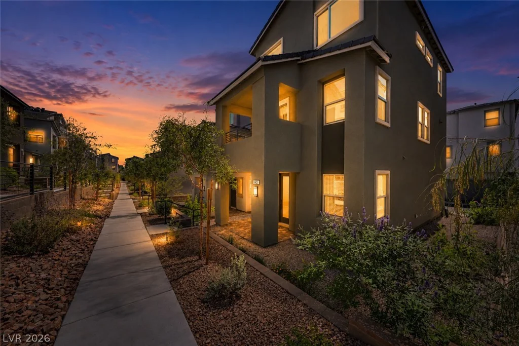 1437 Whistling Kite, Las Vegas, NV 89138