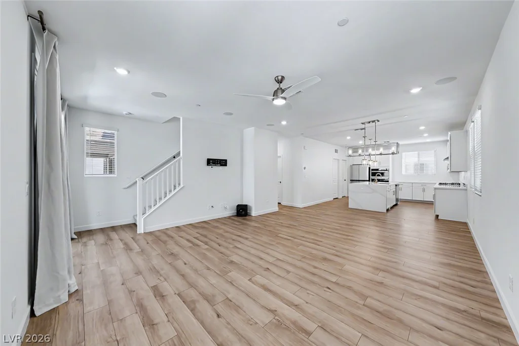 1437 Whistling Kite, Las Vegas, NV 89138