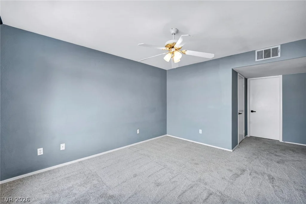 5222 Mandalay Springs, Las Vegas, NV 89120