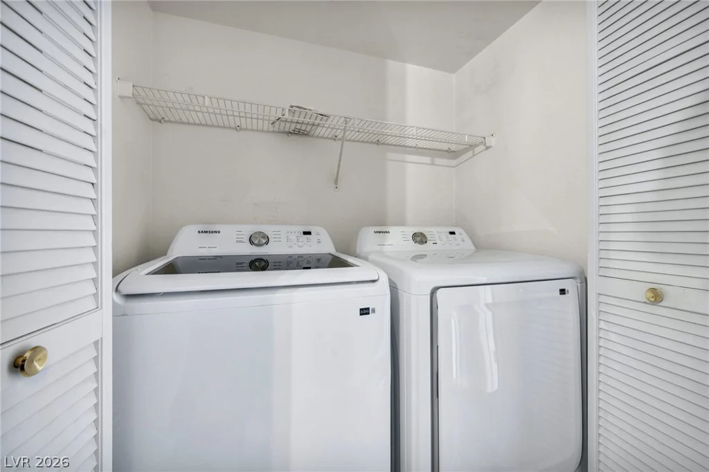 5222 Mandalay Springs, Las Vegas, NV 89120