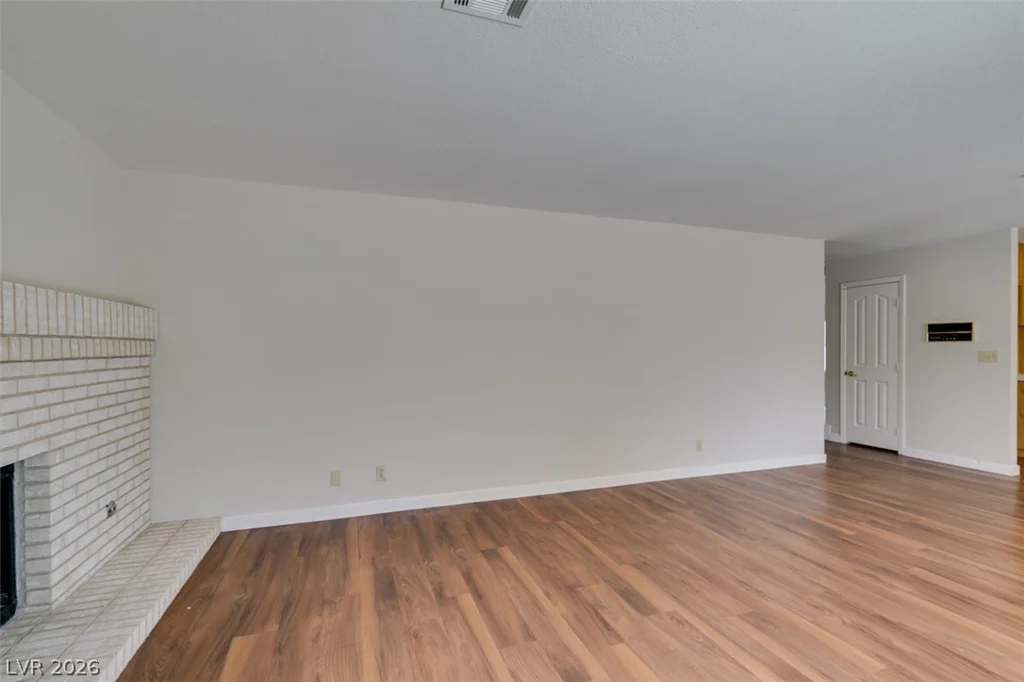 7360 Abbeyville, Las Vegas, NV 89123