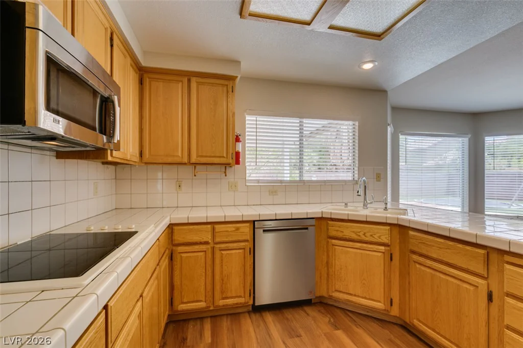 7360 Abbeyville, Las Vegas, NV 89123
