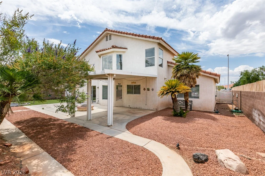 7360 Abbeyville, Las Vegas, NV 89123