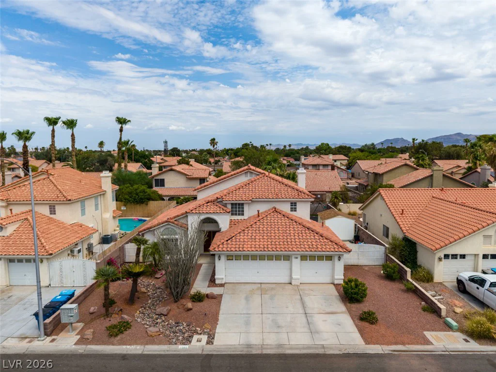 7360 Abbeyville, Las Vegas, NV 89123