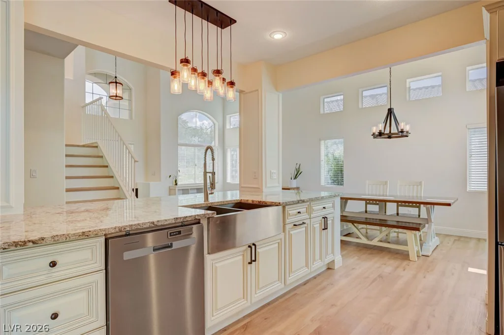 254 Redwing Village, Henderson, NV 89012