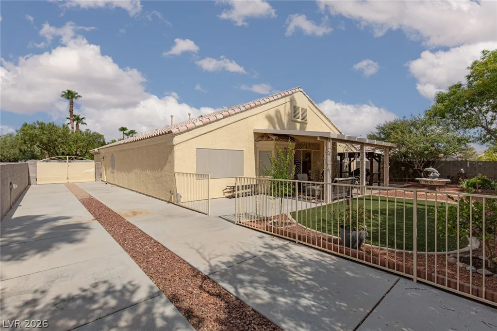 6016 Resort Ridge, Las Vegas, NV 89130