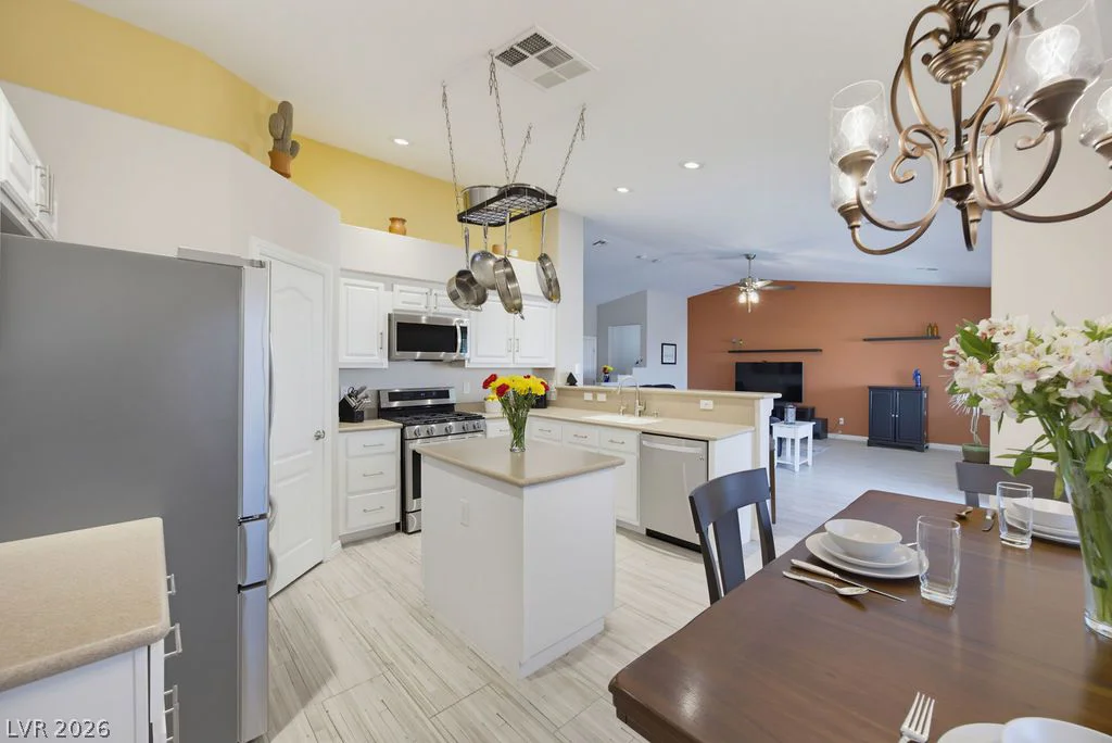 7929 Beaver Mountain, Las Vegas, NV 89131