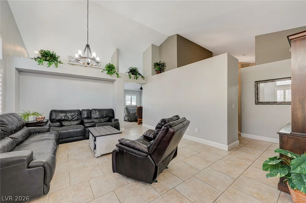 2746 Canarsy, Henderson, NV 89052