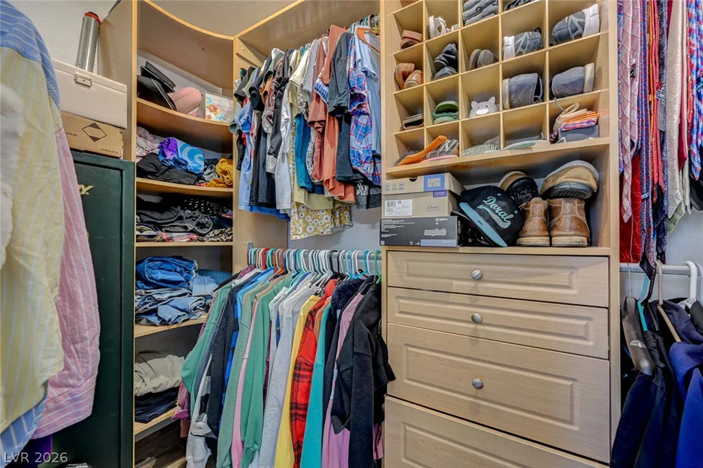 2746 Canarsy, Henderson, NV 89052