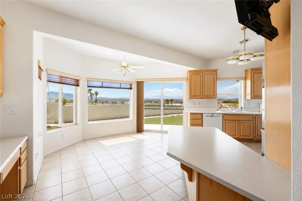 1052 Calico Ridge, Henderson, NV 89011