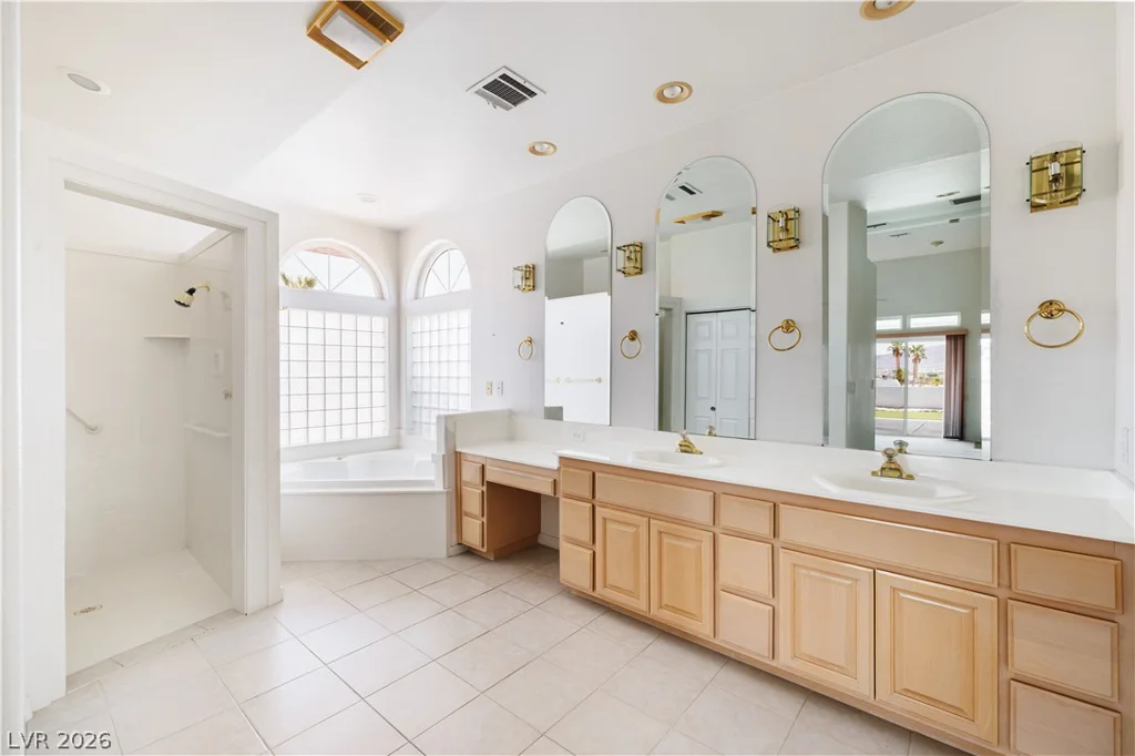 1052 Calico Ridge, Henderson, NV 89011
