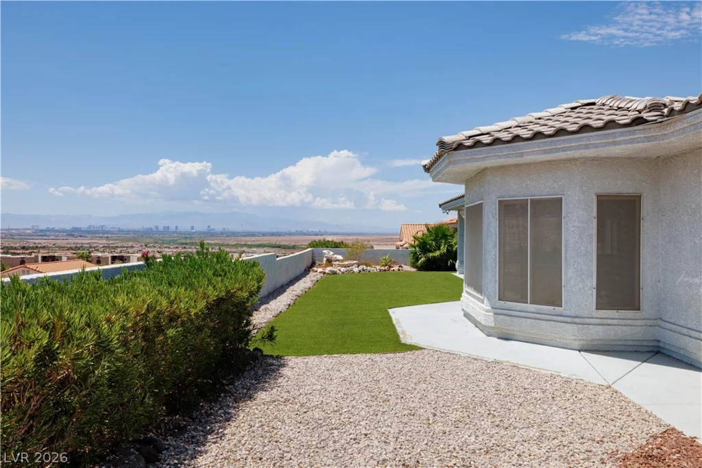 1052 Calico Ridge, Henderson, NV 89011