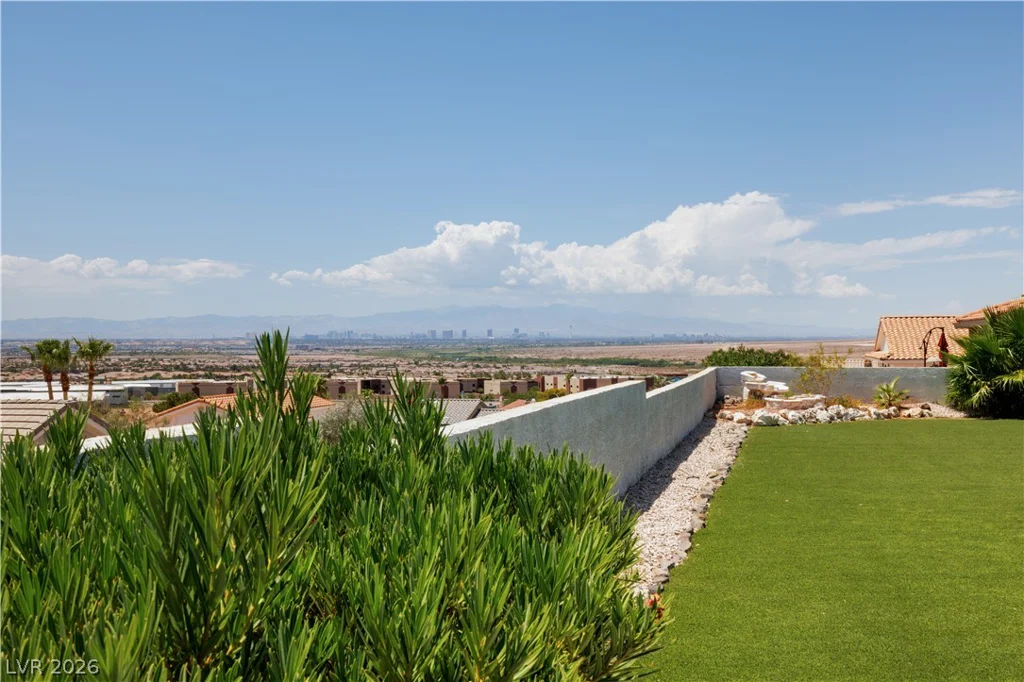 1052 Calico Ridge, Henderson, NV 89011