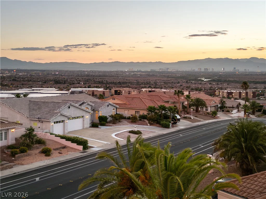 1052 Calico Ridge, Henderson, NV 89011