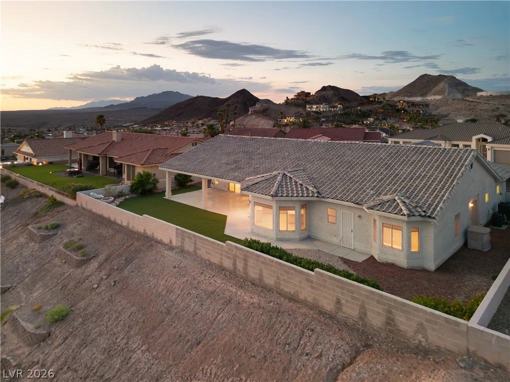 1052 Calico Ridge, Henderson, NV 89011
