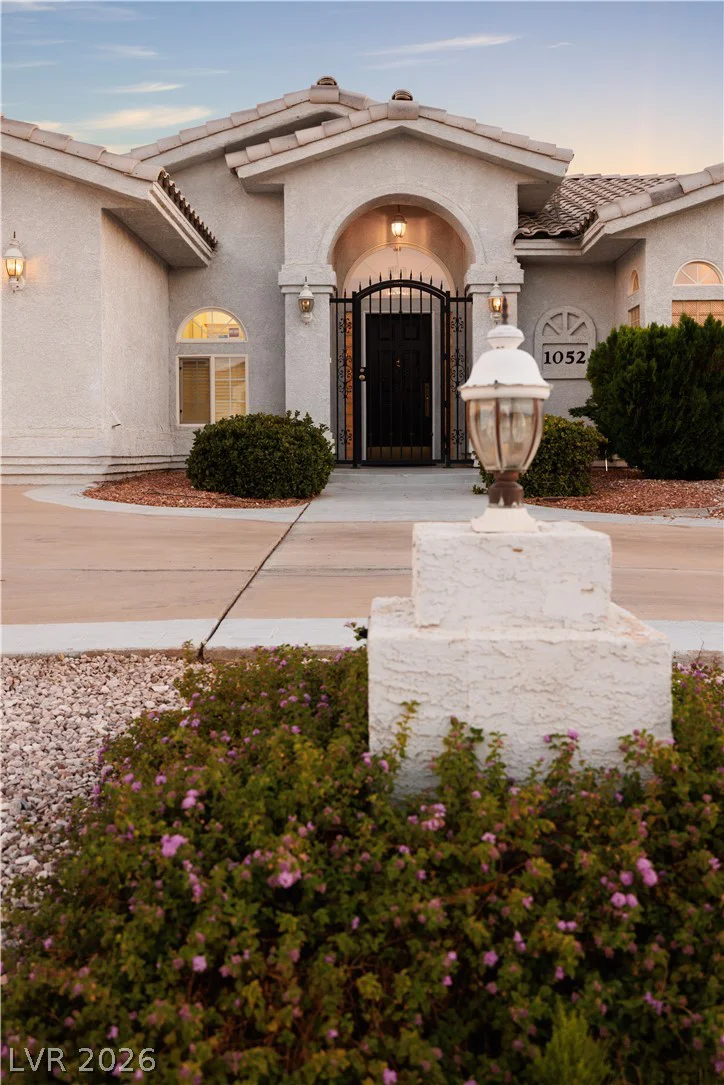 1052 Calico Ridge, Henderson, NV 89011