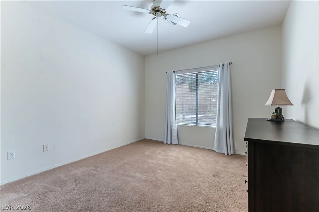 10304 Snyder, Las Vegas, NV 89134