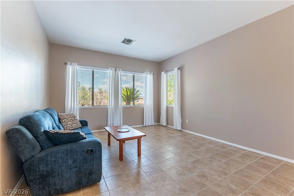 10304 Snyder, Las Vegas, NV 89134