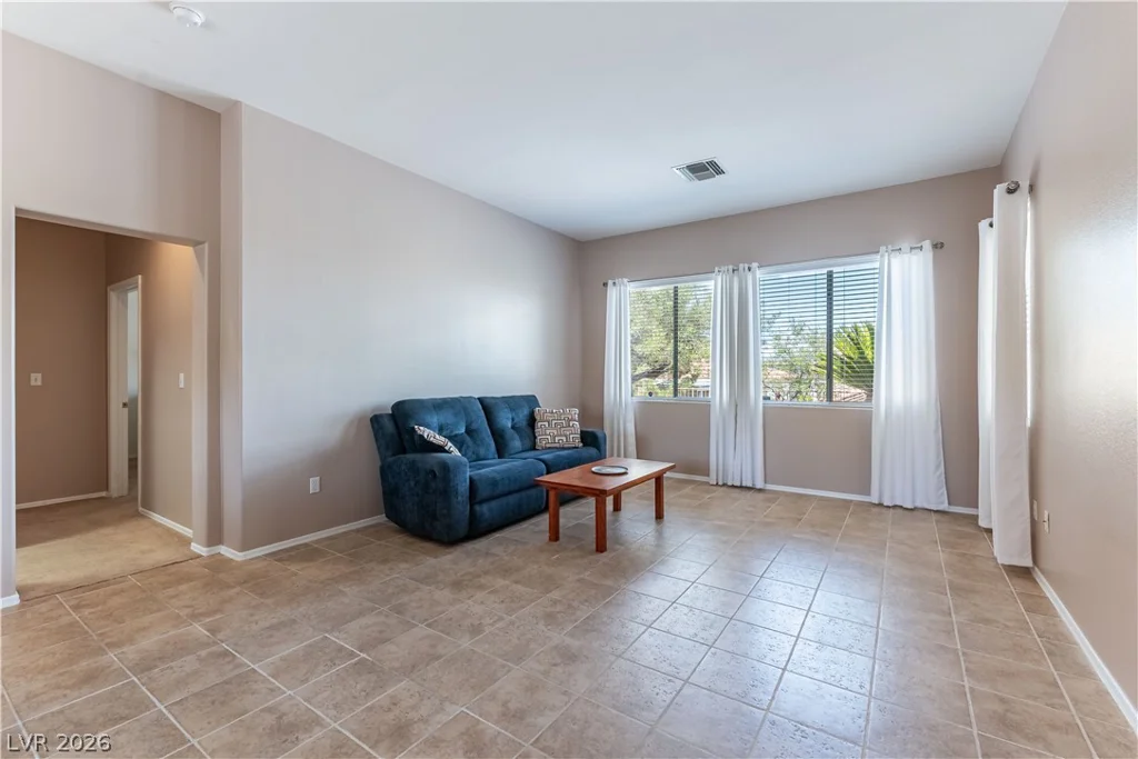 10304 Snyder, Las Vegas, NV 89134