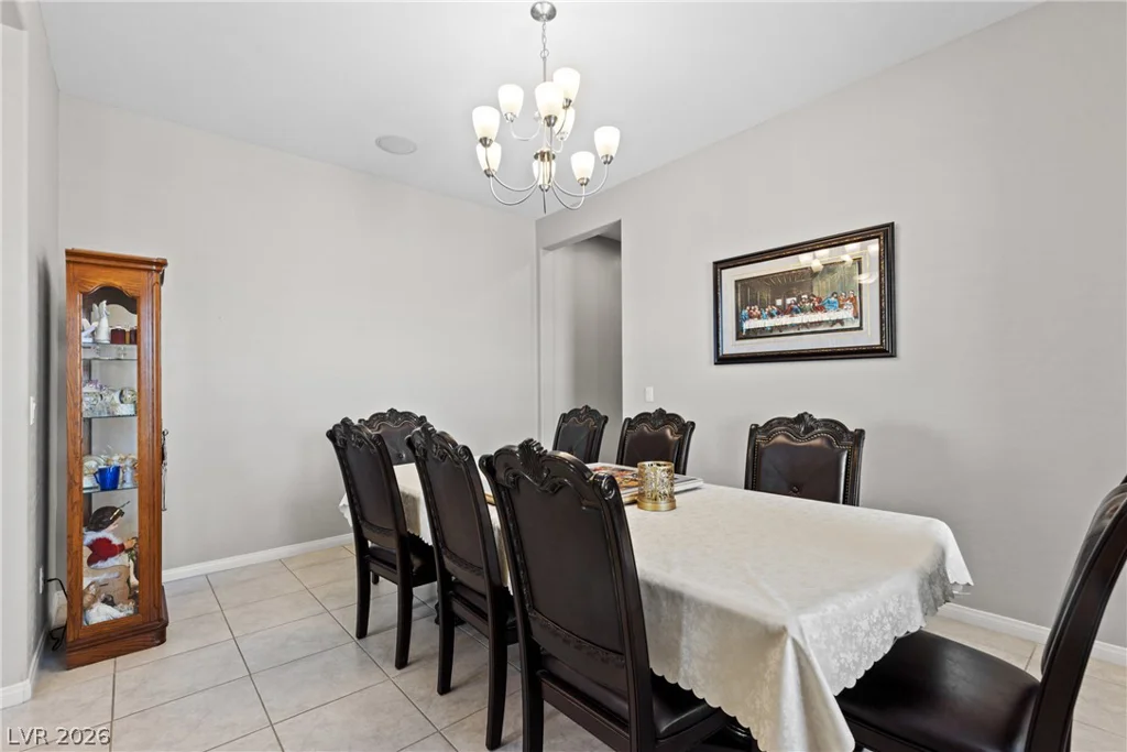 9915 Justin Earl, Las Vegas, NV 89149