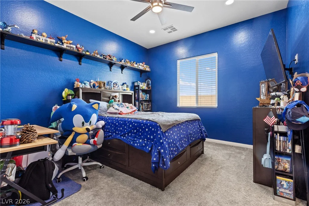 9915 Justin Earl, Las Vegas, NV 89149