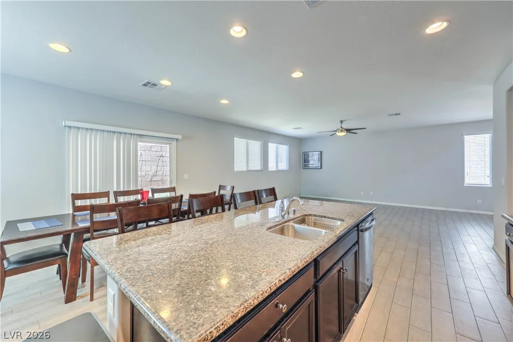6709 Bristle Falls, Las Vegas, NV 89149