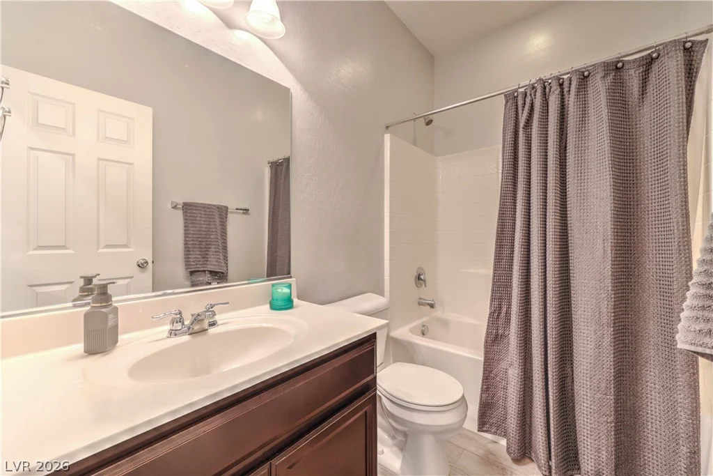 6709 Bristle Falls, Las Vegas, NV 89149