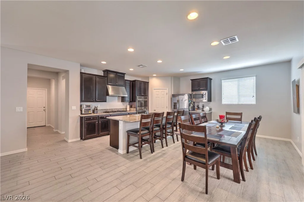 6709 Bristle Falls, Las Vegas, NV 89149