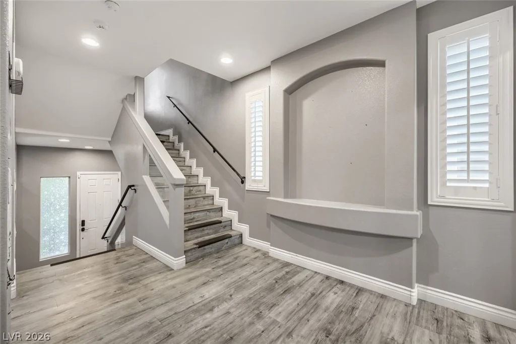 8200 Duncan Peak, Las Vegas, NV 89139