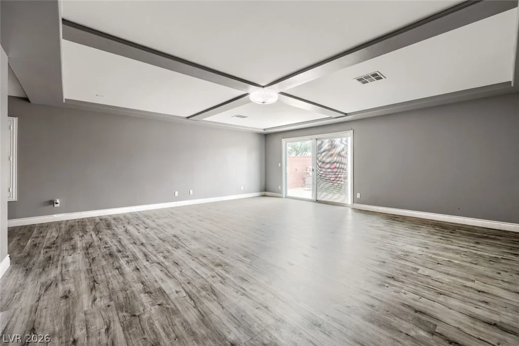 8200 Duncan Peak, Las Vegas, NV 89139