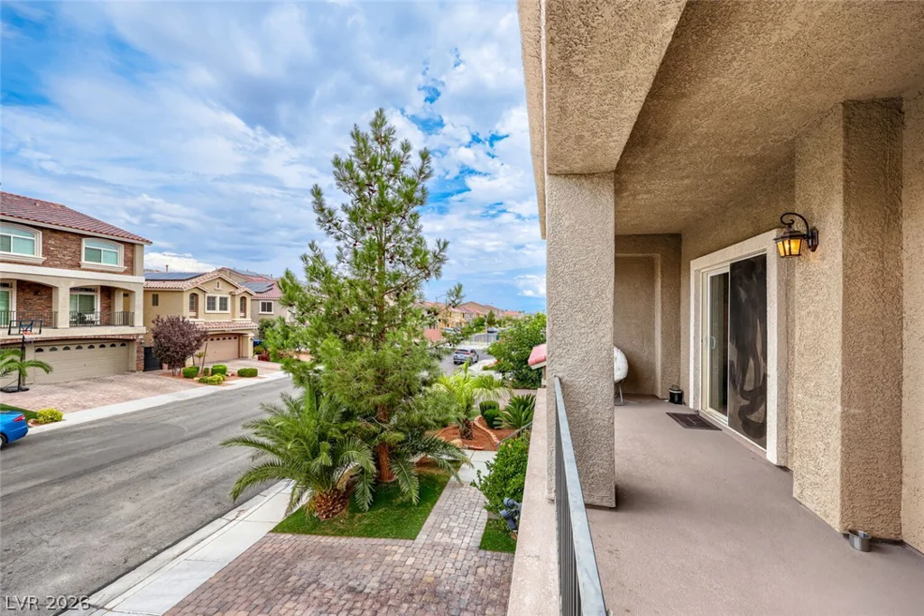 8200 Duncan Peak, Las Vegas, NV 89139