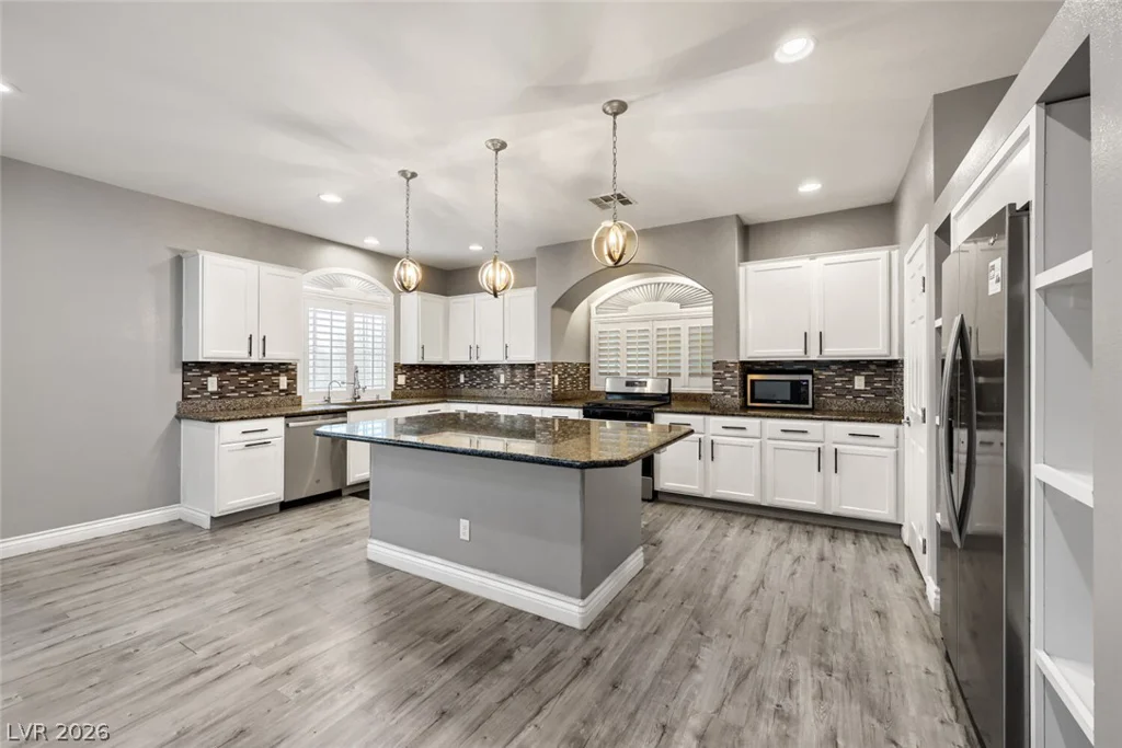 8200 Duncan Peak, Las Vegas, NV 89139