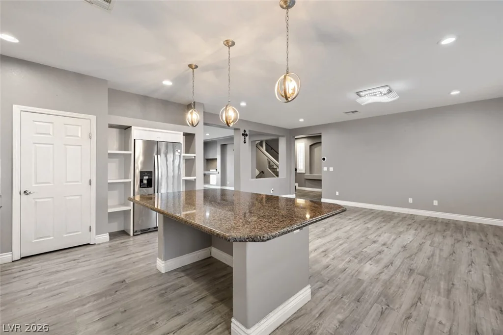 8200 Duncan Peak, Las Vegas, NV 89139