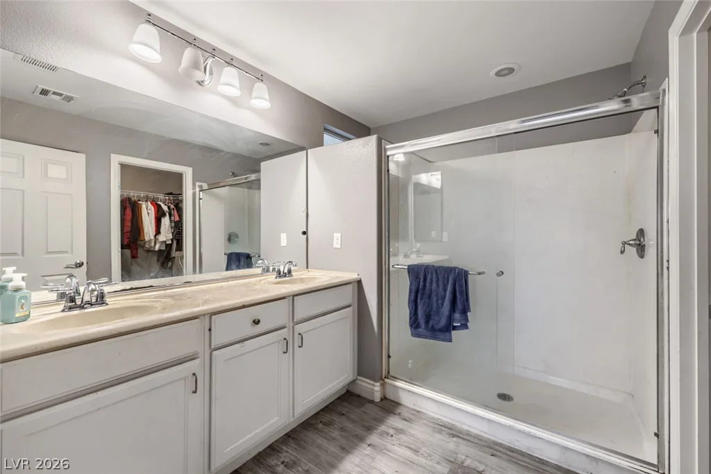 8200 Duncan Peak, Las Vegas, NV 89139