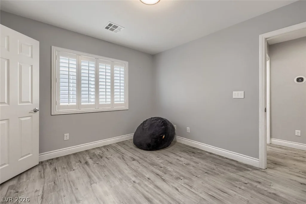 8200 Duncan Peak, Las Vegas, NV 89139