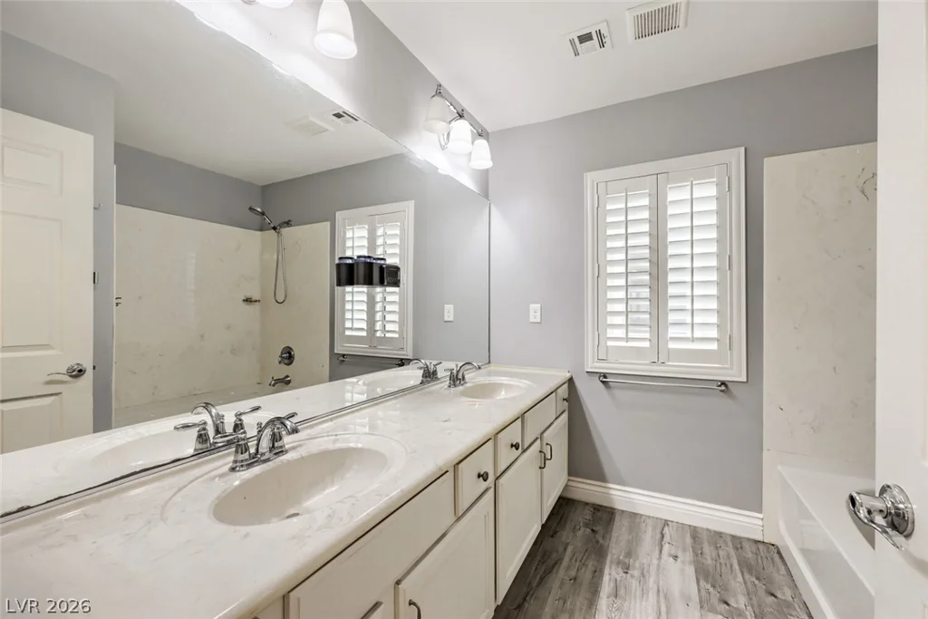 8200 Duncan Peak, Las Vegas, NV 89139