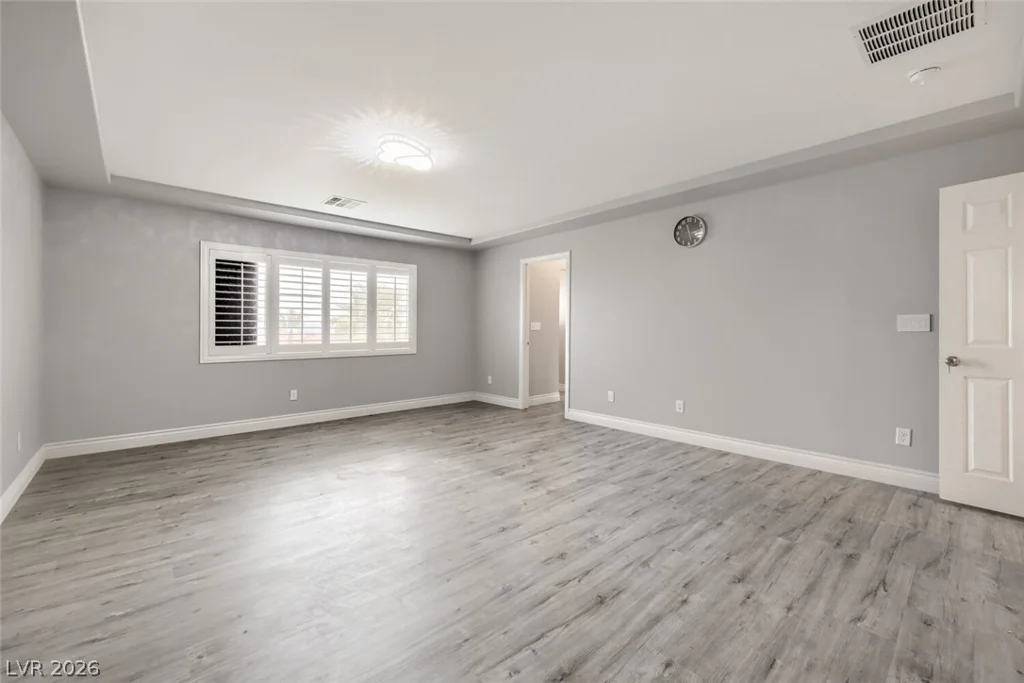 8200 Duncan Peak, Las Vegas, NV 89139