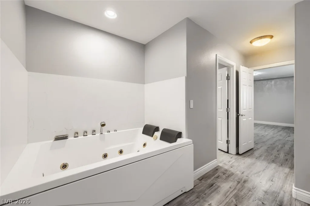 8200 Duncan Peak, Las Vegas, NV 89139