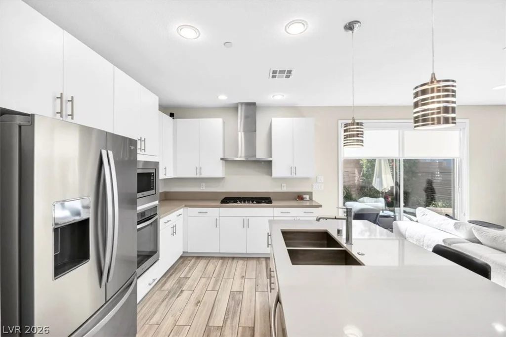 11423 Gravitation, Las Vegas, NV 89135