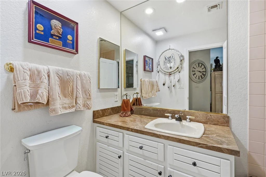 7889 Harbour Towne, Las Vegas, NV 89113
