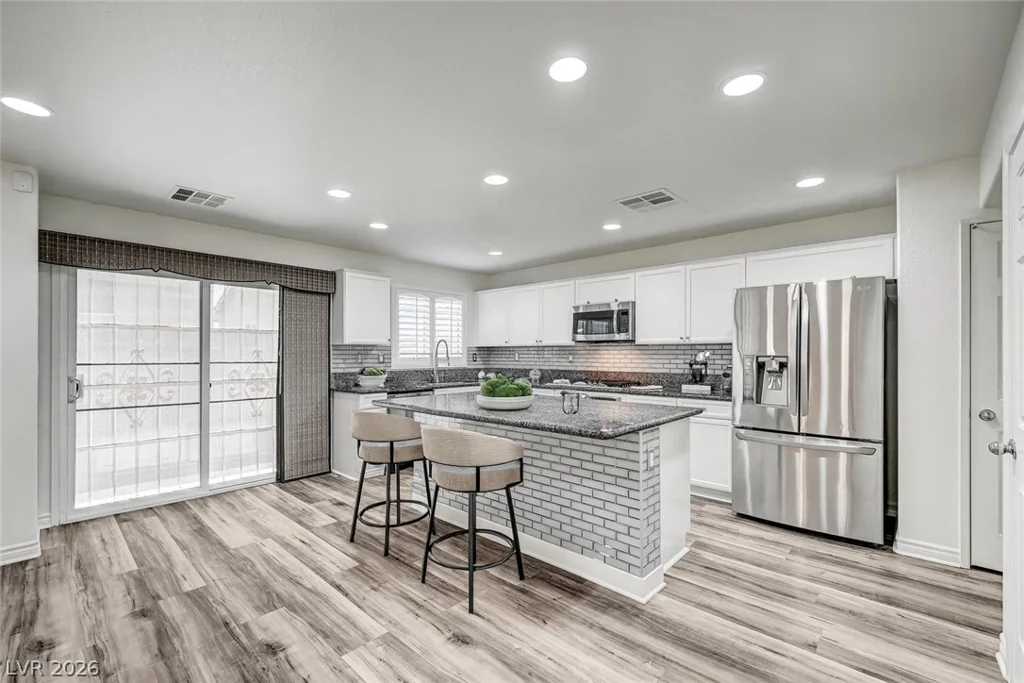 6980 Walden Park, Las Vegas, NV 89166