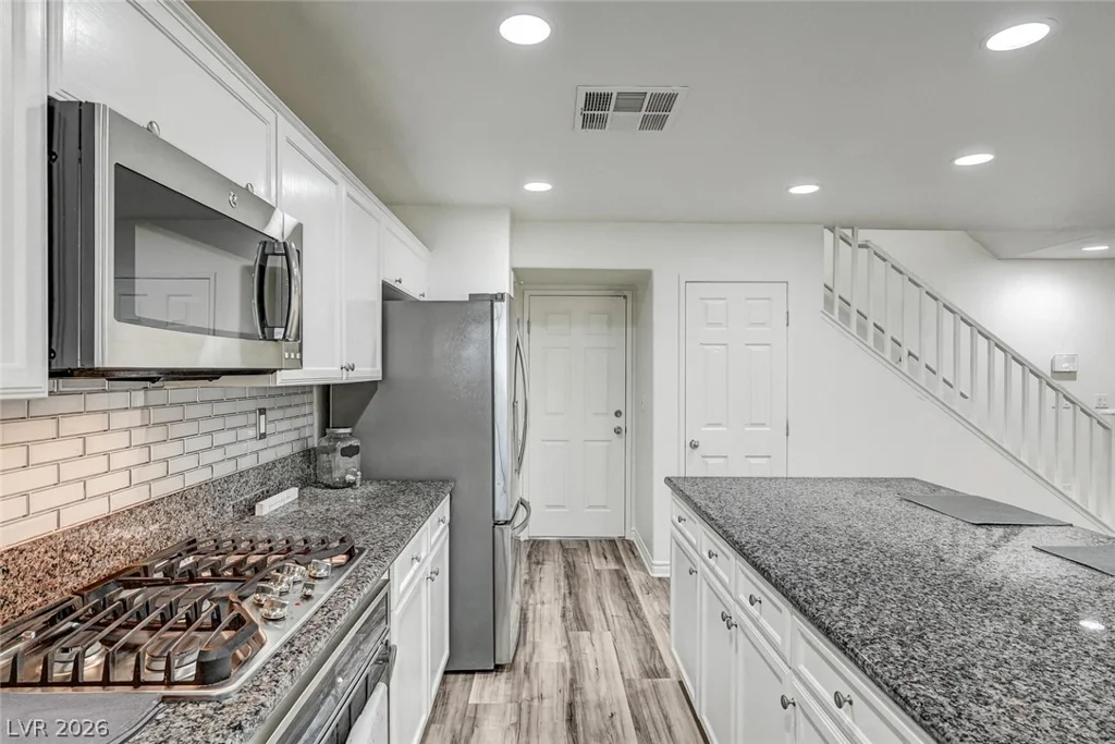 6980 Walden Park, Las Vegas, NV 89166