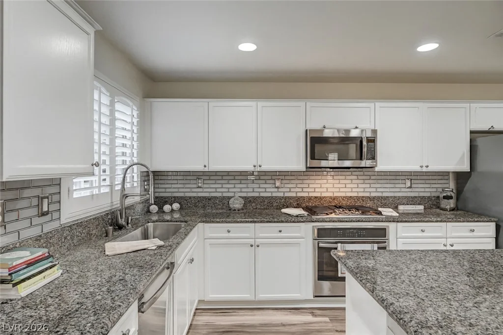 6980 Walden Park, Las Vegas, NV 89166