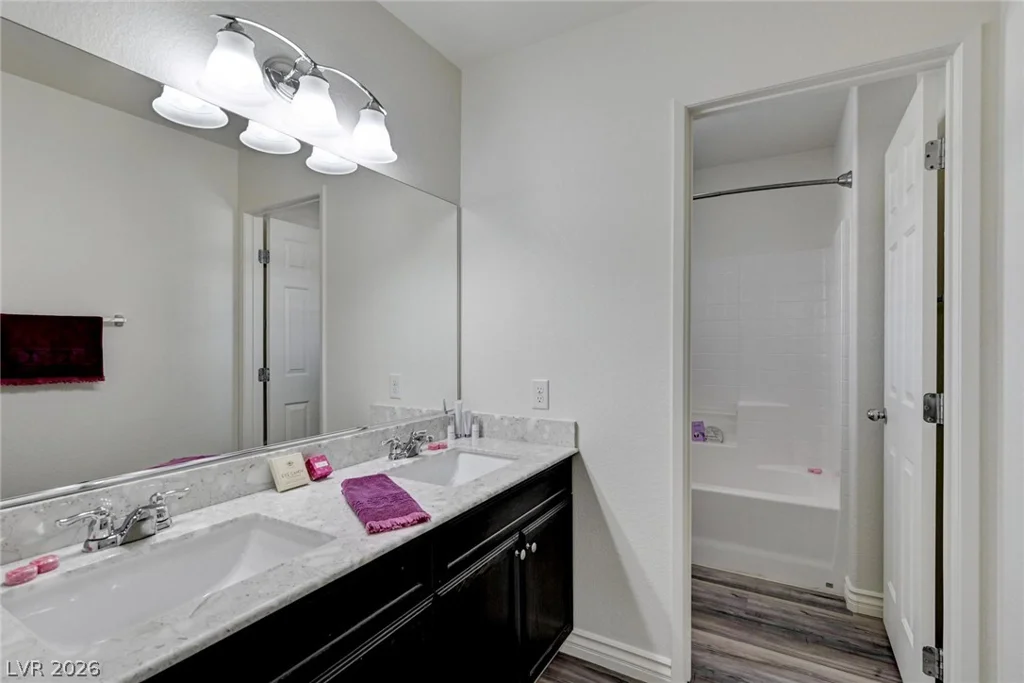 6980 Walden Park, Las Vegas, NV 89166
