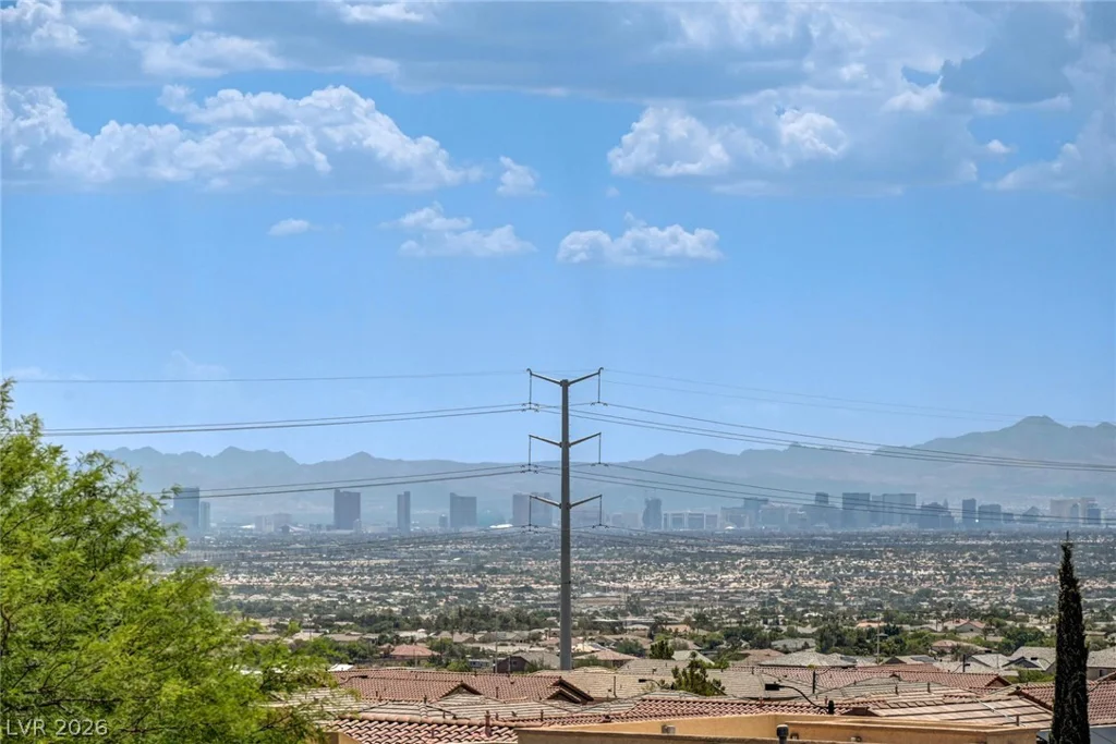 6980 Walden Park, Las Vegas, NV 89166
